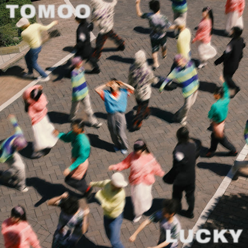 [Lirik dan Terjemahan] TOMOO - LUCKY (BERUNTUNG)